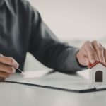 tanteo y retracto significado