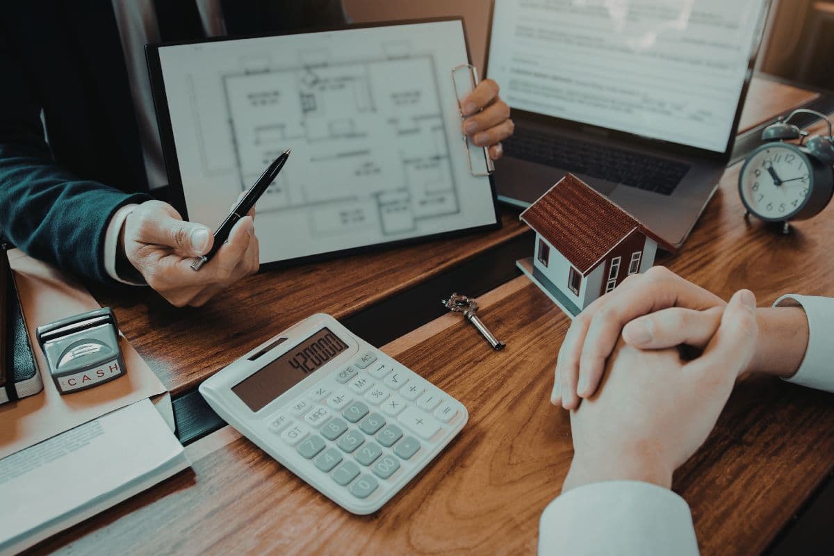 como afecta la superficie util y construida al precio